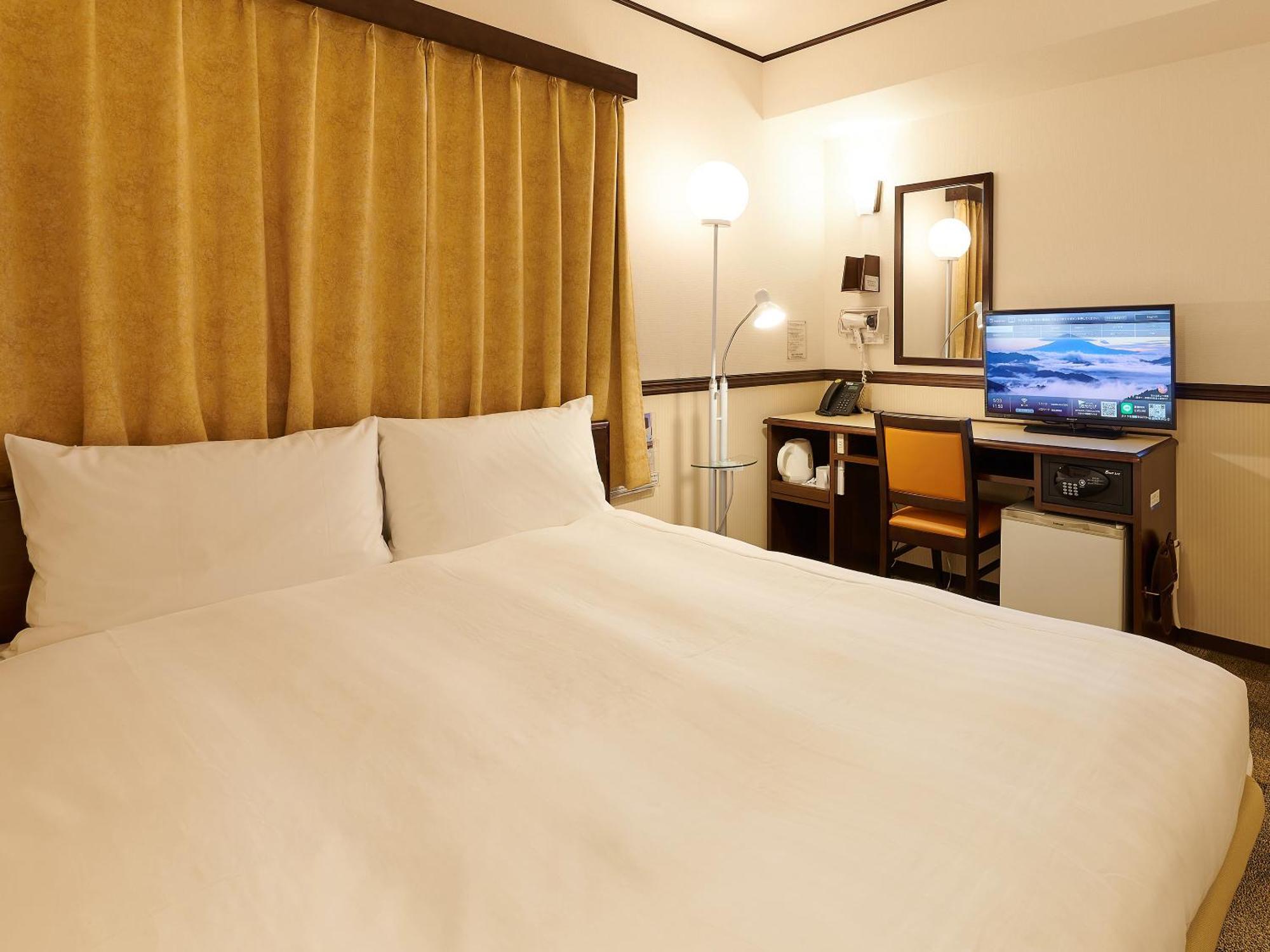 Toyoko Inn Osaka Shinsaibashi Nishi Room photo